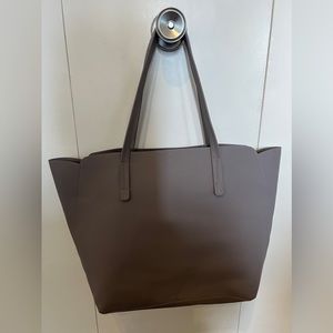ESSENTIAL Indigo Tote Warm Grey